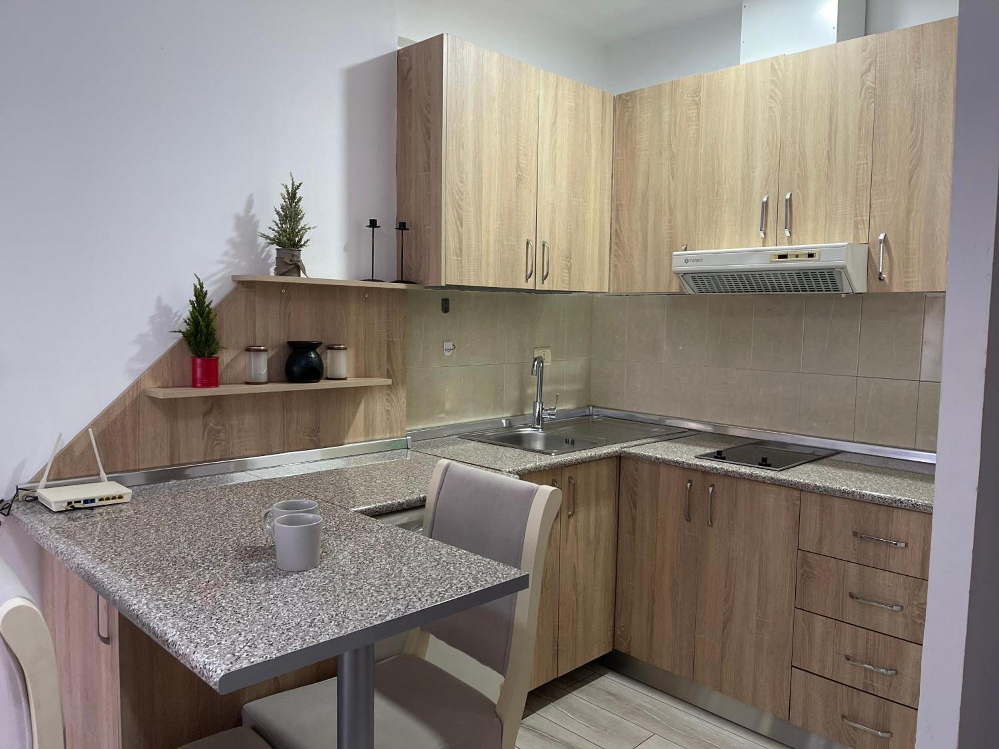 Downtown Modern Studio Apartment Τίρανα Εξωτερικό φωτογραφία
