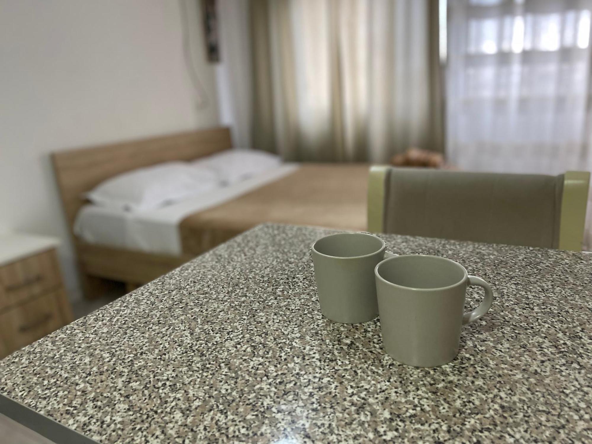 Downtown Modern Studio Apartment Τίρανα Εξωτερικό φωτογραφία