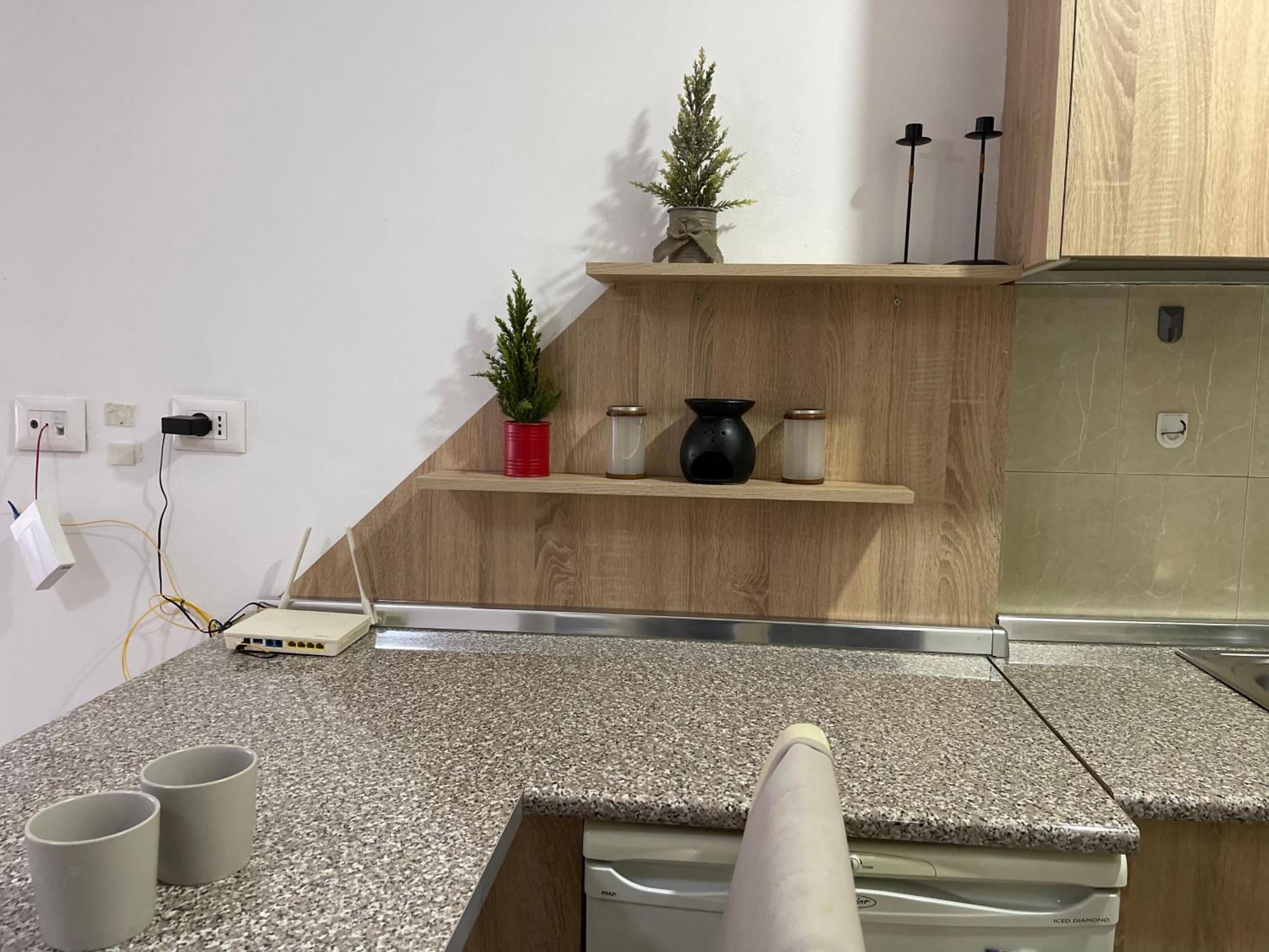 Downtown Modern Studio Apartment Τίρανα Εξωτερικό φωτογραφία